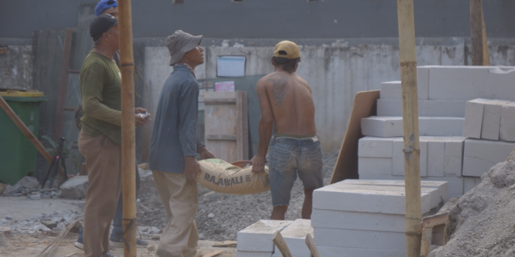 Orang-orang Di Balik Bangunan Megah Ibu Kota