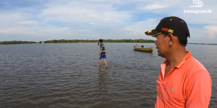 Tenggelamnya desa kami di Bekasi Utara