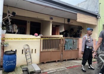 Warga Depok Geger,  Penemuan Granat dan Ratusan Peluru Aktif di Galian Septic Tank Rumah