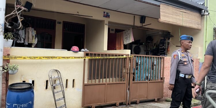 Warga Depok Geger,  Penemuan Granat dan Ratusan Peluru Aktif di Galian Septic Tank Rumah