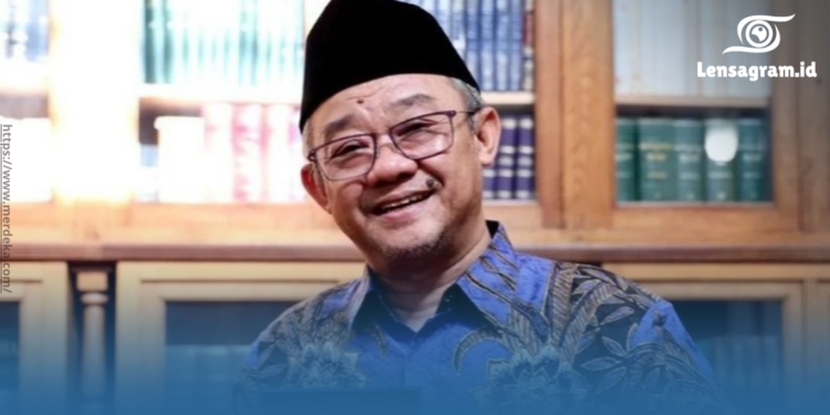 gambar pak abdul mu'ti dalam perubahan kurikulum merdeka