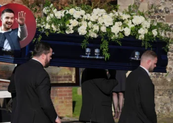 gambar personel one direction datang ke pemakaman liam payne