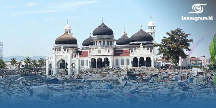 gambar Mengenang 20 Tahun Tsunami Aceh: Tragedi Besar dalam Sejarah Indonesia