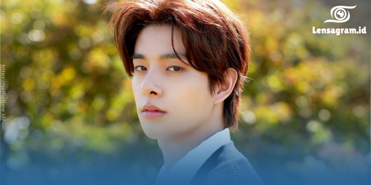 gambar Jake ENHYPEN Muncul di Universitas Trisakti, Penggemar Heboh!