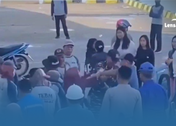 gambar Viral! Wanita Ngamuk di Pelabuhan Passarang Majene, Larang Pacarnya Merantau ke Kalimantan