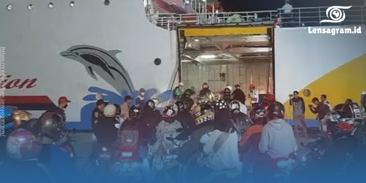 Mulai Hari Senin, Penumpang Motor Dialihkan ke Pelabuhan Ciwandan untuk Kurangi Kepadatan di Merak