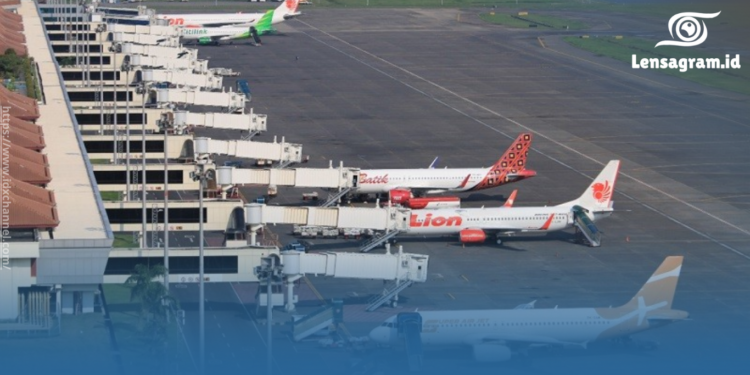 Jumlah Penumpang Pesawat Domestik Naik Jelang Lebaran 2025, Tiket Murah Jadi Faktor Utama