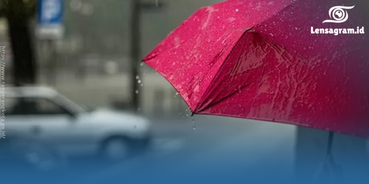 Cuaca Ekstrem Mengancam, BMKG Peringatkan Potensi Hujan Lebat di Berbagai Wilayah