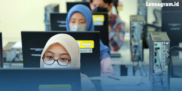 10 Kampus Favorit Diam-Diam Buka Jalur Masuk Khusus—Cek Jadwal Rahasianya!