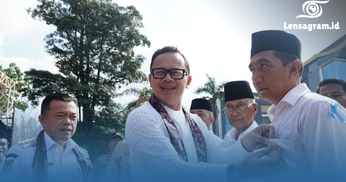 Sekolah Swasta Bakal Gratis? Ini Pernyataan Mengejutkan dari Wamendagri!