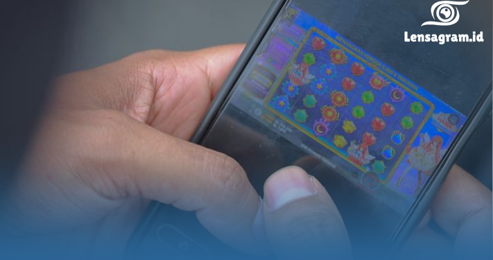 Main Judi Online Tapi Masih Dapat Bansos? Ini Permintaan Mengejutkan untuk Kemensos!