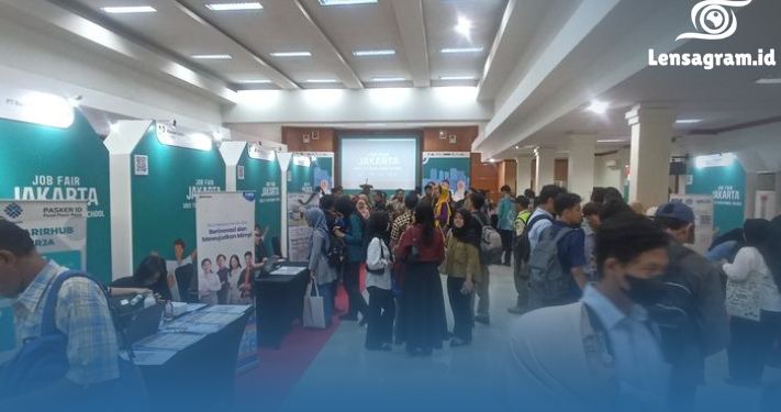 Lulus Kuliah Tapi Nganggur? Cerita Nyata Ini Bikin Kamu Mikir Ulang Soal Dunia Kerja!