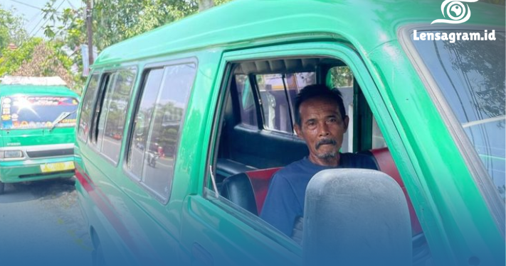 Viral! Sopir Angkot Bandingkan Gaji DPR Rp 100 Juta dengan Jerih Payah Seharian di Jalan