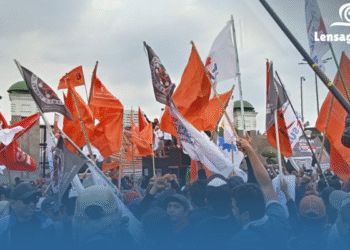 Panas! Demo 30 September Guncang Jakarta, Ini Titik Aksinya yang Bikin Macet