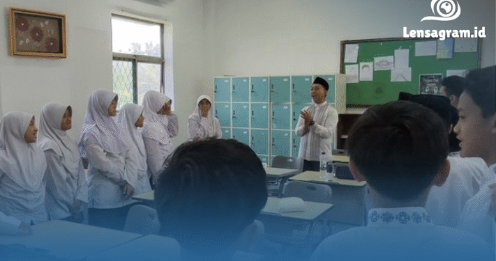 Viral! Metode Rahasia Guru Tangsel Bikin Anak Cerdas Istimewa Semangat di Kelas