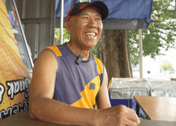 Opung Econ : Kakek Kelahiran Tahun 1952 yang Tetap Bugar dan Aktif