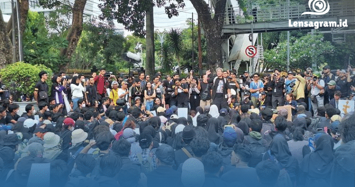 Bukan Demo Biasa — 1.673 Polisi Siaga di Jakarta Hari Ini, Ada Apa Sebenarnya?