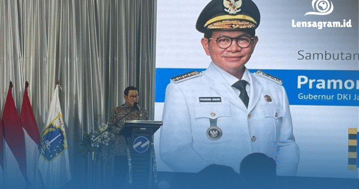 Naik atau Tidak? Pramono Ungkap Alasan Rahasia di Balik Tarik Ulur Tarif Transjakarta!