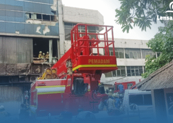 Evakuasi Mencekam di Kemayoran: 8 Kantong Jenazah Ditemukan Berdekatan!