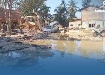 Terungkap! Ratusan Sekolah di Sumatera Hancur Disapu Banjir—BNPB Ungkap Fakta yang Bikin Kaget!