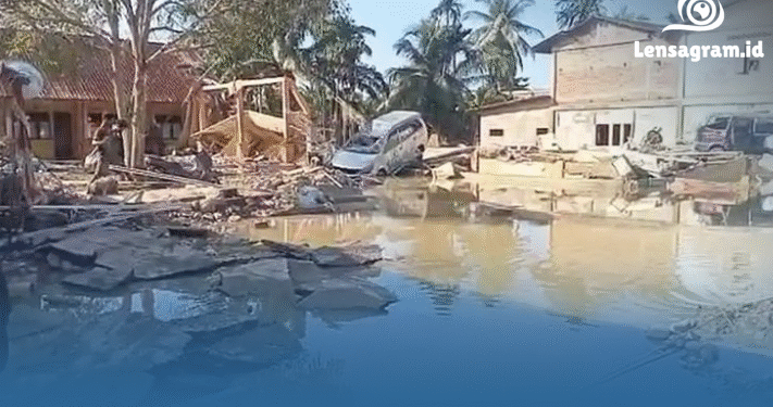 Terungkap! Ratusan Sekolah di Sumatera Hancur Disapu Banjir—BNPB Ungkap Fakta yang Bikin Kaget!