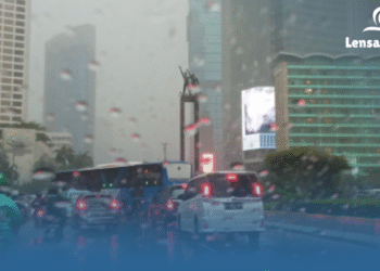 Hari Pertama Puasa Diguyur Hujan, Jakarta Bakal Basah Sampai Jam Berapa?