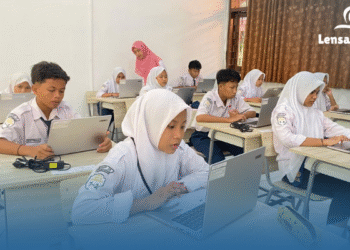 Tanpa HP di Sekolah? Kebijakan Ini Justru Bikin Perubahan Besar!