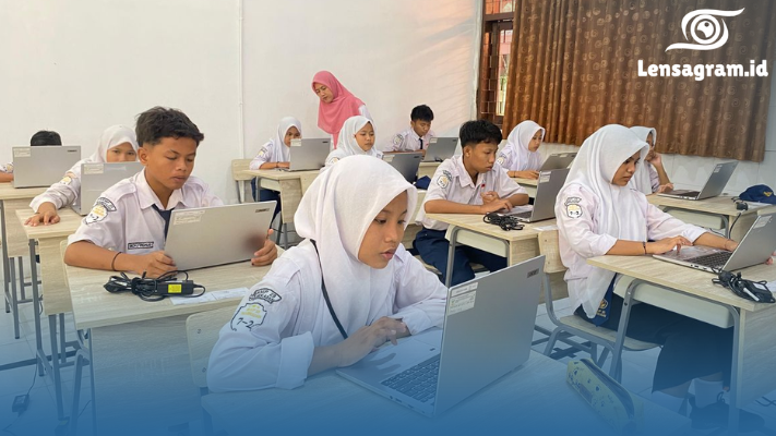 Tanpa HP di Sekolah? Kebijakan Ini Justru Bikin Perubahan Besar!
